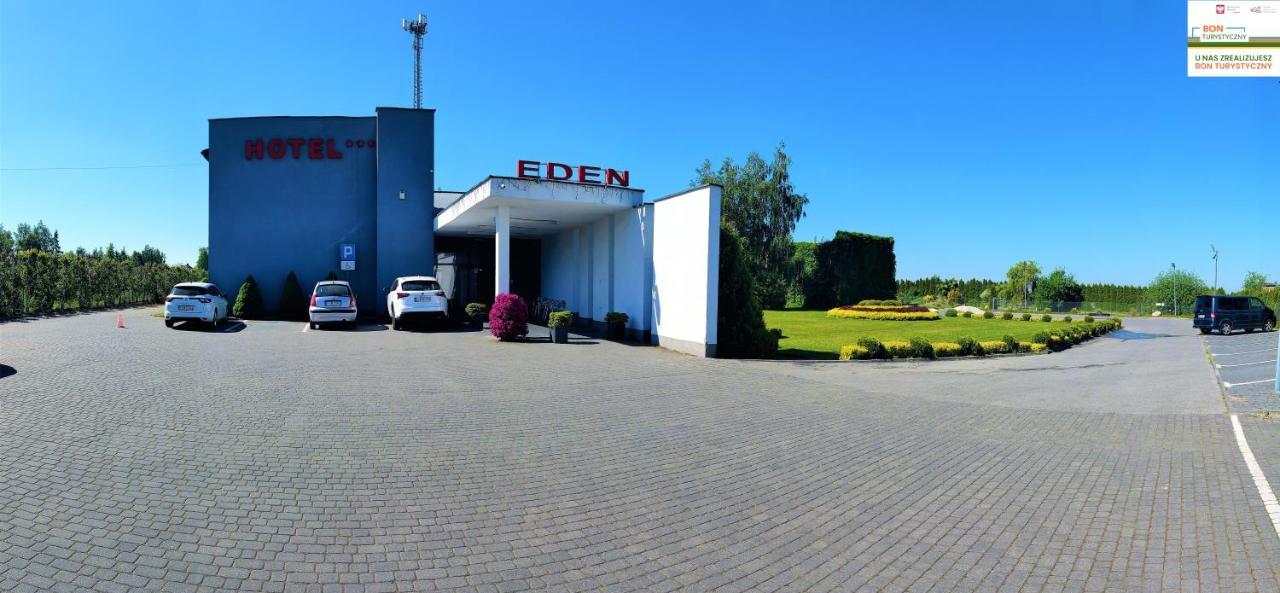 Hotel Eden Rzgow Exteriör bild